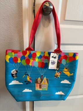 Harveys x UP Wanderlust Large Bag Disney Collection Limited Tote